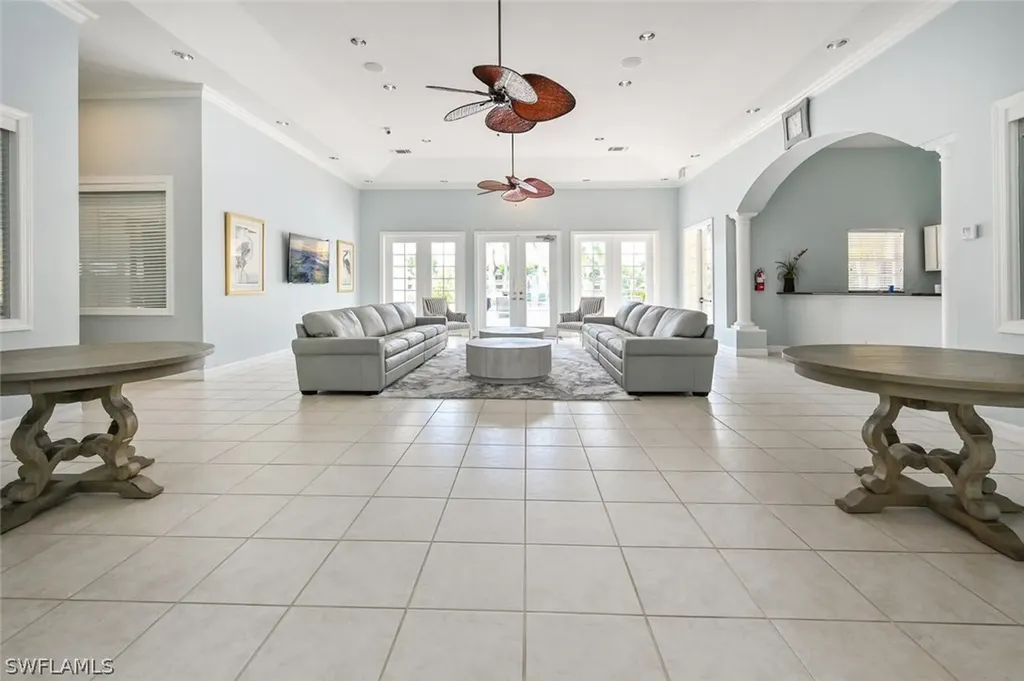 4610 Saint Croix Lane Naples FL 34109