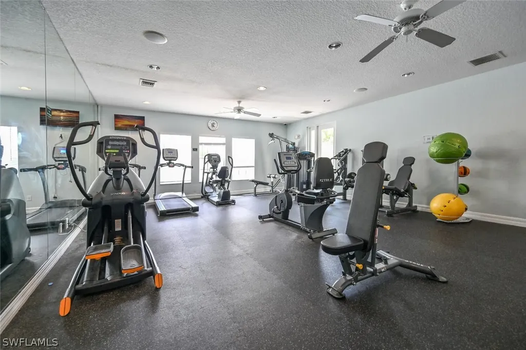 4610 Saint Croix Lane Naples FL 34109