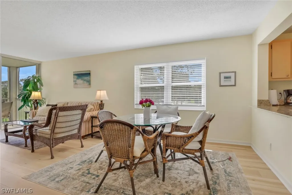 1057 Forest Lakes Drive Naples FL 34105