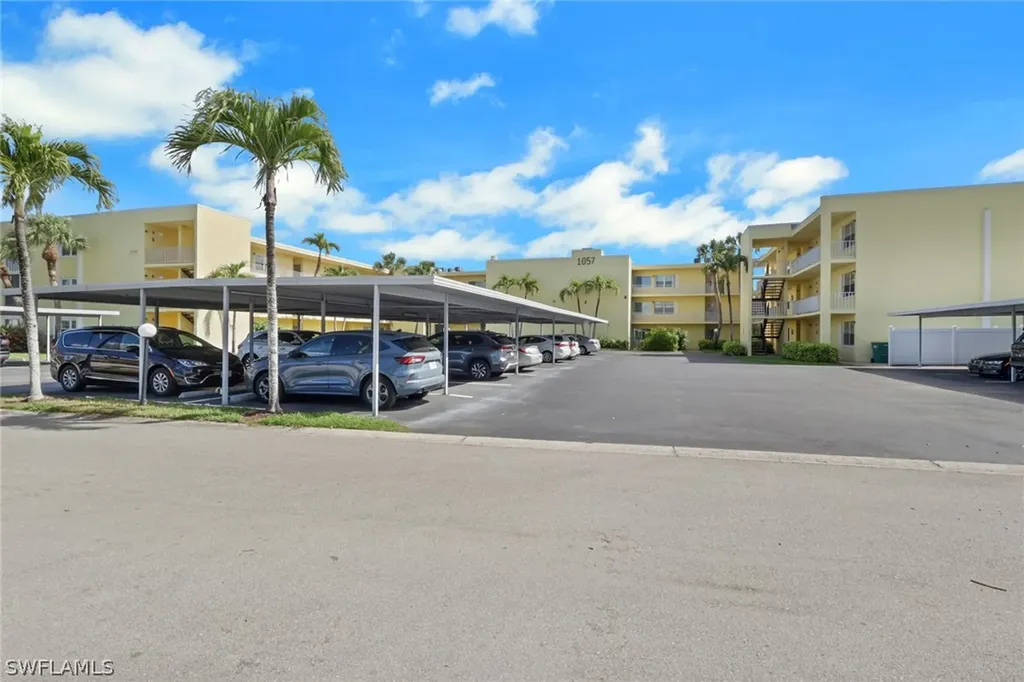 1057 Forest Lakes Drive Naples FL 34105