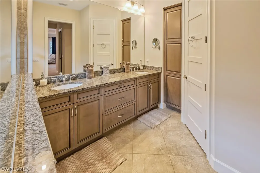 5069 Tortola Court Naples FL 34113