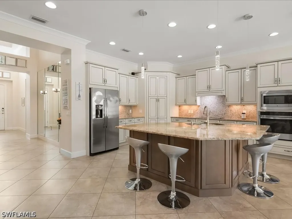 5069 Tortola Court Naples FL 34113