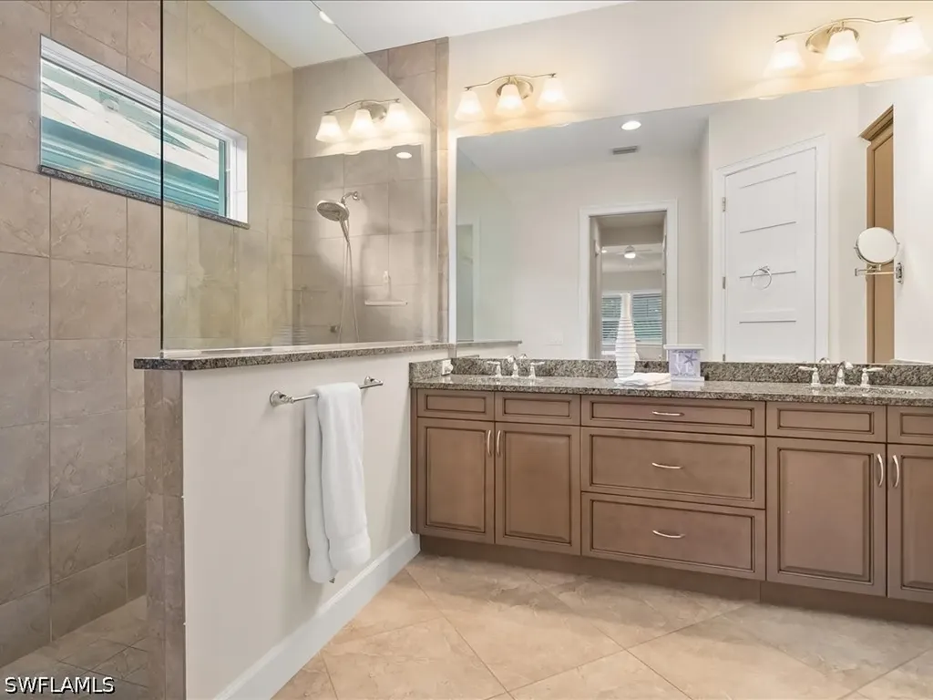 5069 Tortola Court Naples FL 34113