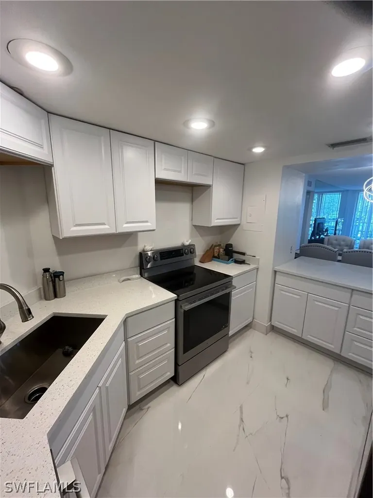 3 Bluebill Avenue Naples FL 34108