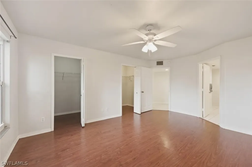 9570 Crescent Garden Drive Naples FL 34109
