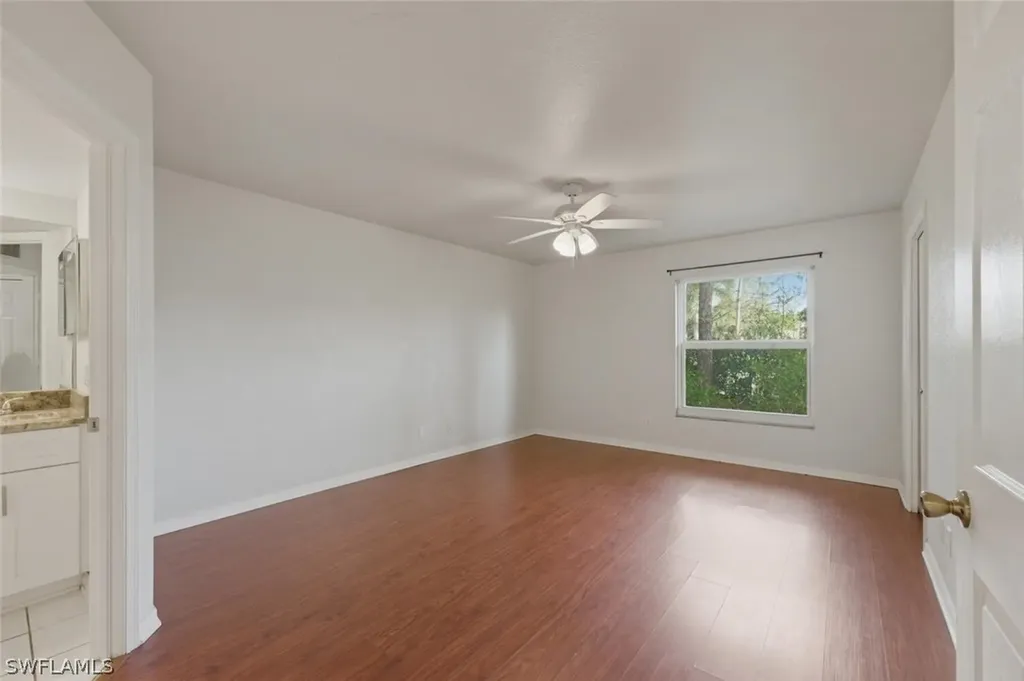 9570 Crescent Garden Drive Naples FL 34109