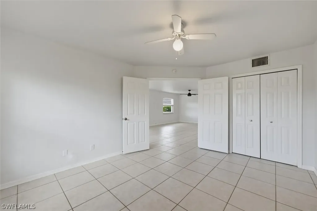 9570 Crescent Garden Drive Naples FL 34109