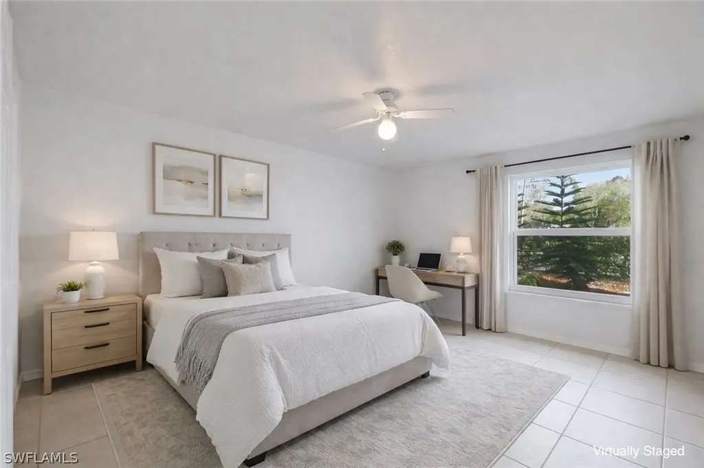 9570 Crescent Garden Drive Naples FL 34109