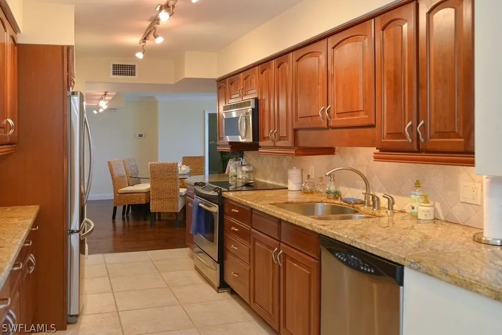 4001 Gulf Shore Boulevard N Naples FL 34103