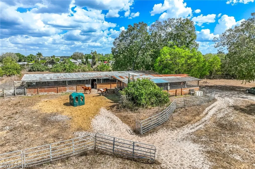 0000 Cutting Horse Lane Bonita Springs FL 34135