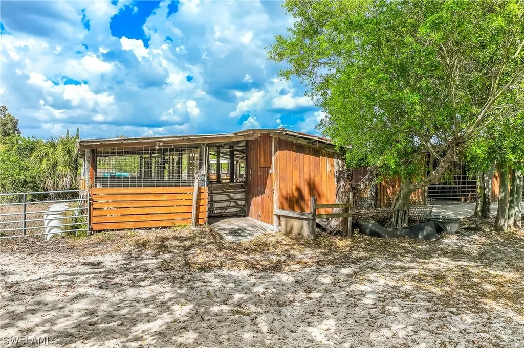 0000 Cutting Horse Lane Bonita Springs FL 34135