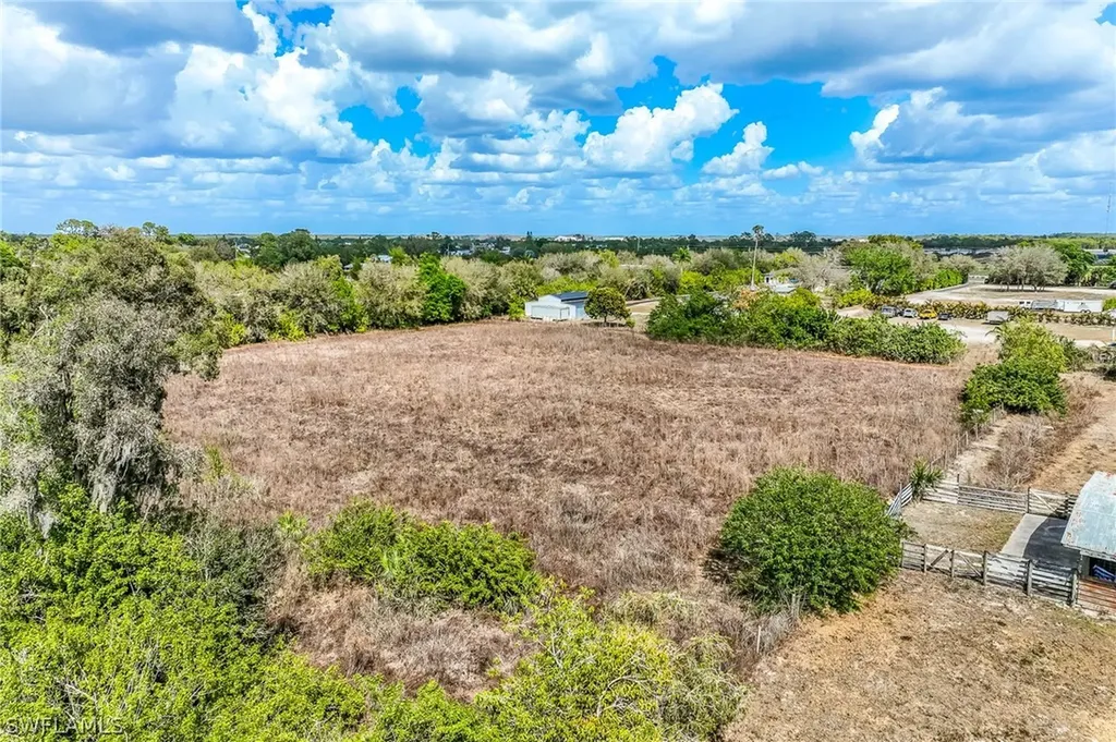 0000 Cutting Horse Lane Bonita Springs FL 34135
