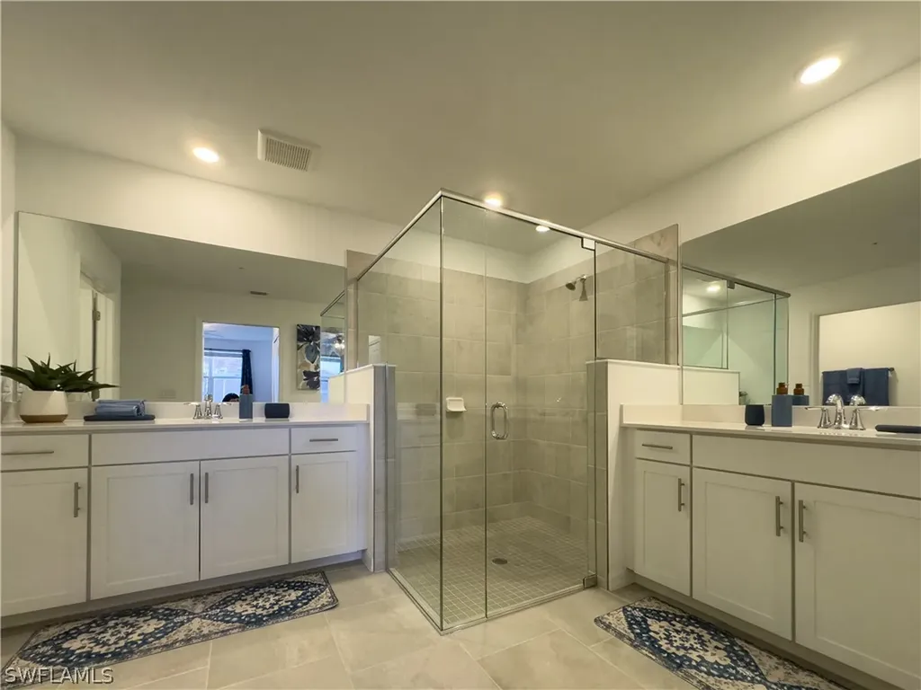 5704 Melbourne Court Ave Maria FL 34142-5142
