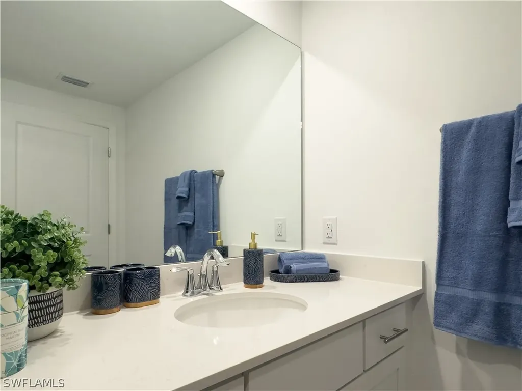 5704 Melbourne Court Ave Maria FL 34142-5142