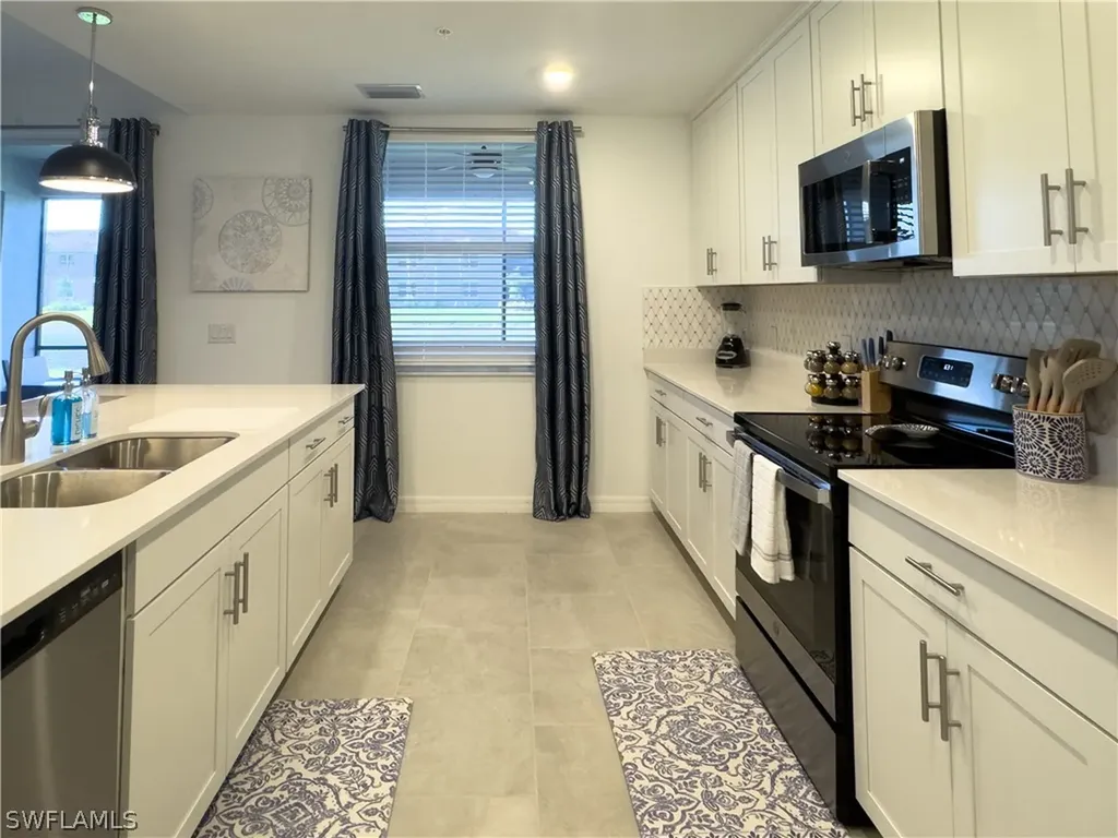 5704 Melbourne Court Ave Maria FL 34142-5142