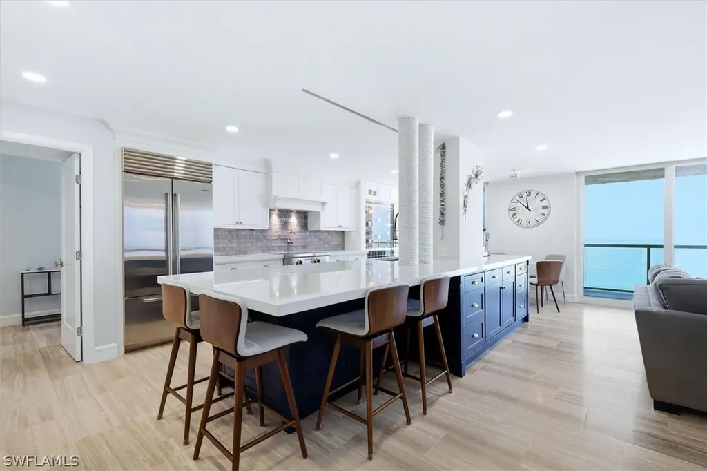 2425 Gulf Of Mexico Drive Longboat Key FL 34228