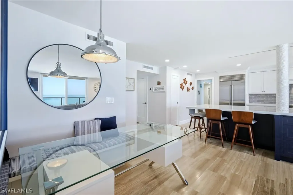 2425 Gulf Of Mexico Drive Longboat Key FL 34228