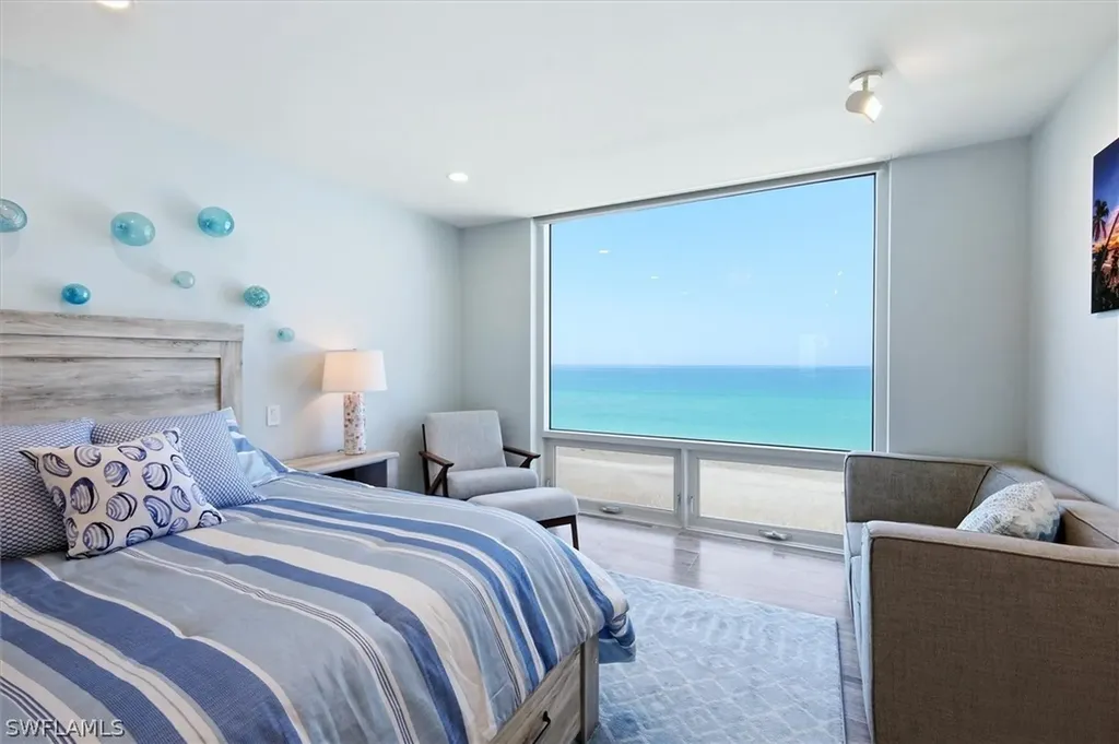2425 Gulf Of Mexico Drive Longboat Key FL 34228