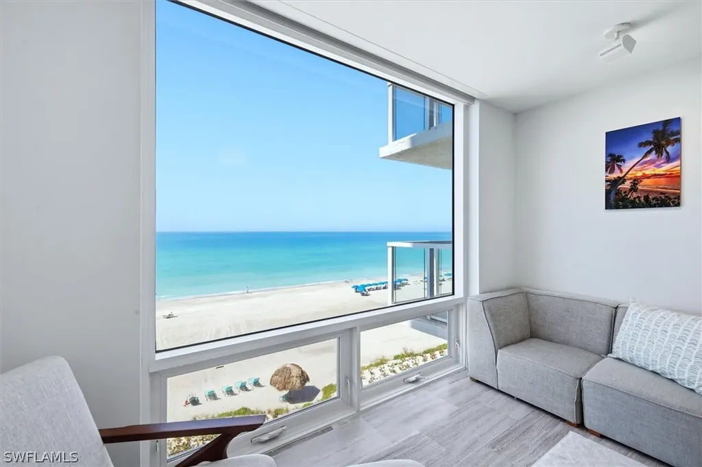2425 Gulf Of Mexico Drive Longboat Key FL 34228