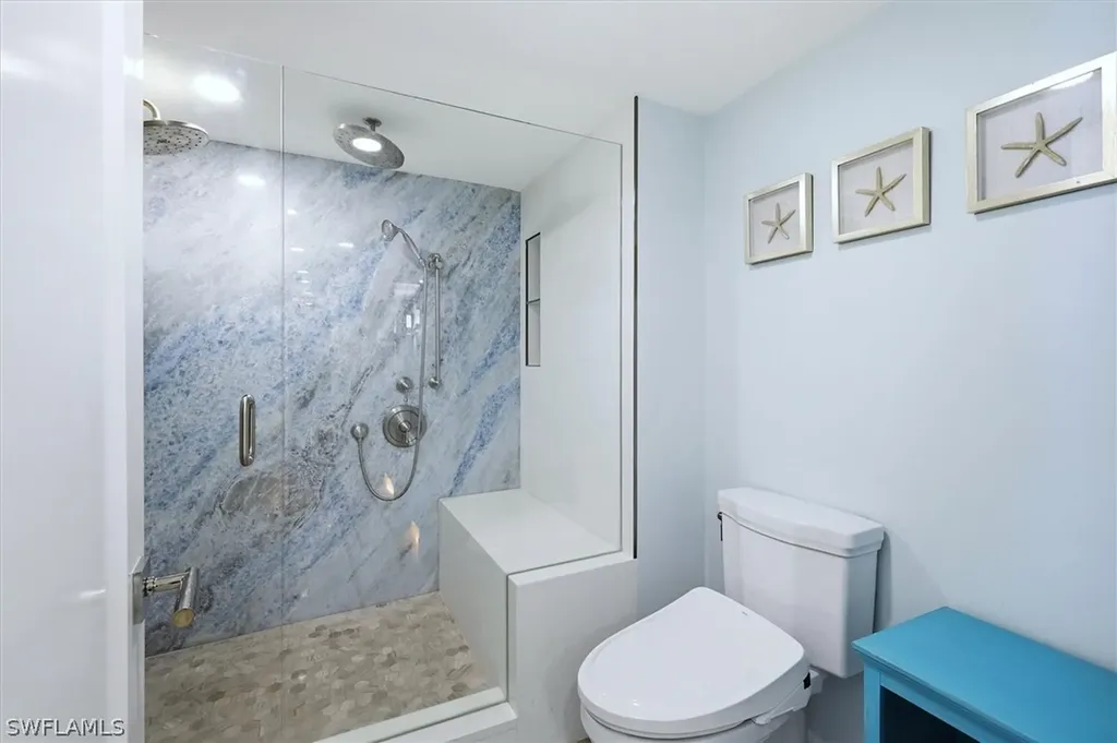 2425 Gulf Of Mexico Drive Longboat Key FL 34228