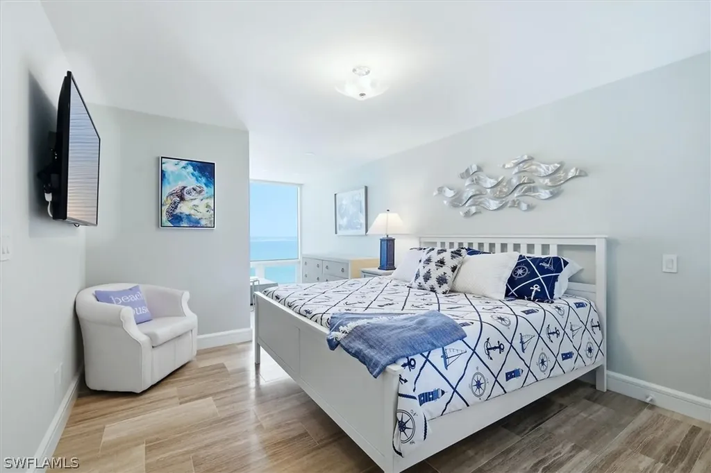 2425 Gulf Of Mexico Drive Longboat Key FL 34228