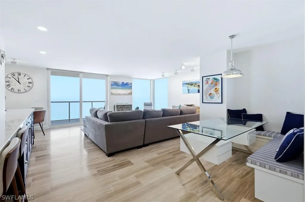 2425 Gulf Of Mexico Drive Longboat Key FL 34228