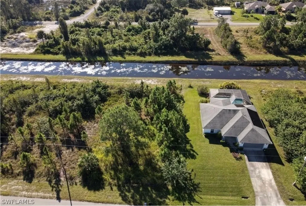 958 Candlelight Drive Lehigh Acres FL 33974