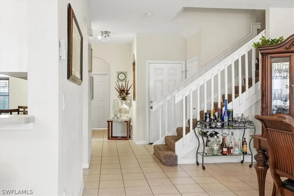 7576 Bristol Circle Naples FL 34120