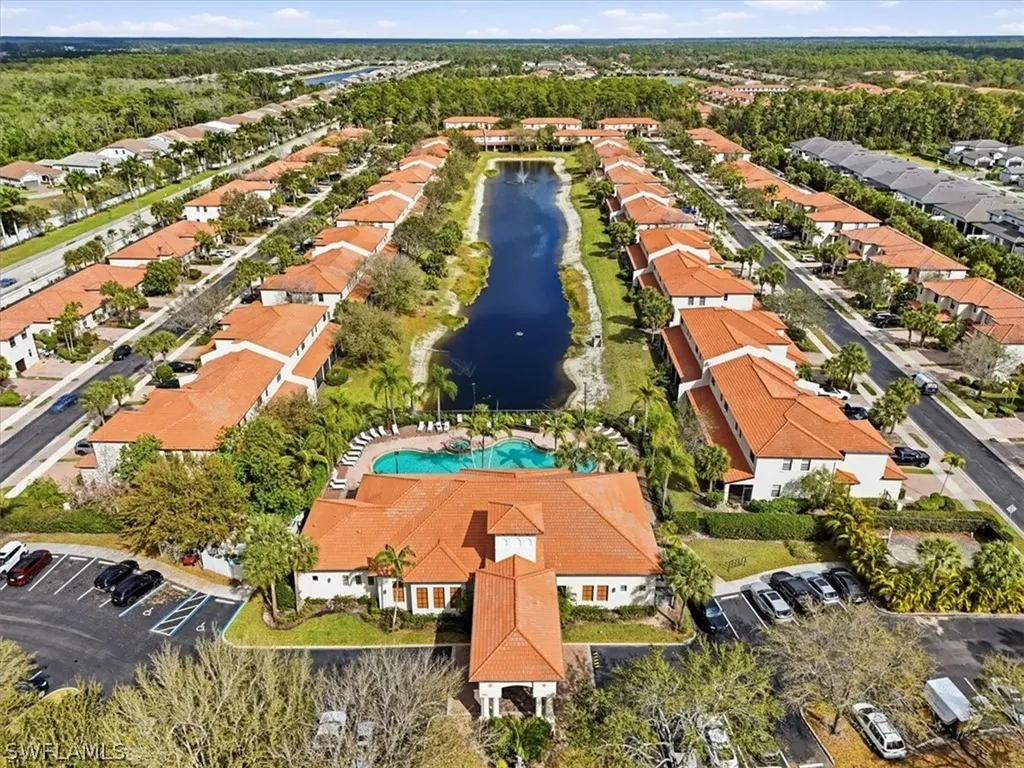 7576 Bristol Circle Naples FL 34120