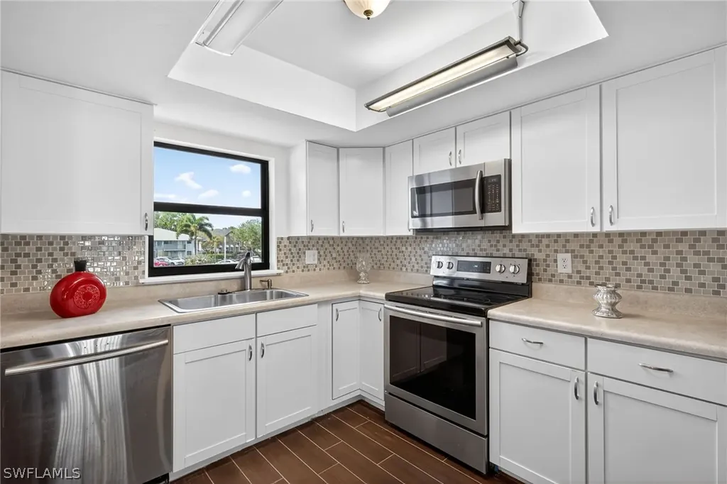 28180 Pine Haven Way Bonita Springs FL 34135