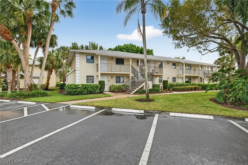 28180 Pine Haven Way Bonita Springs FL 34135