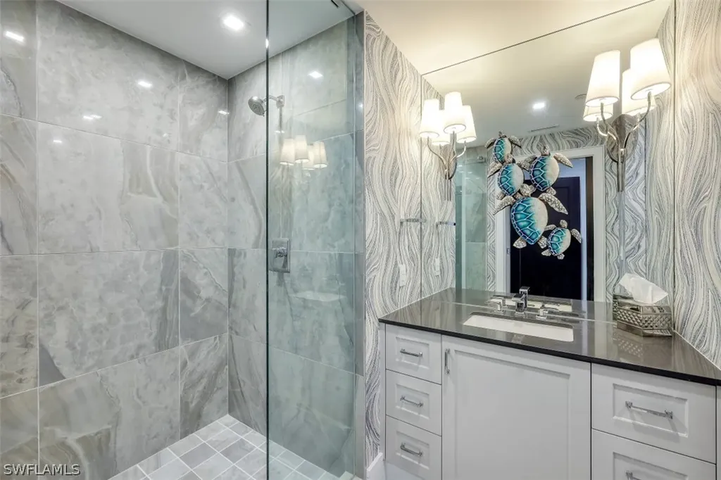 13915 Old Coast Road Naples FL 34110