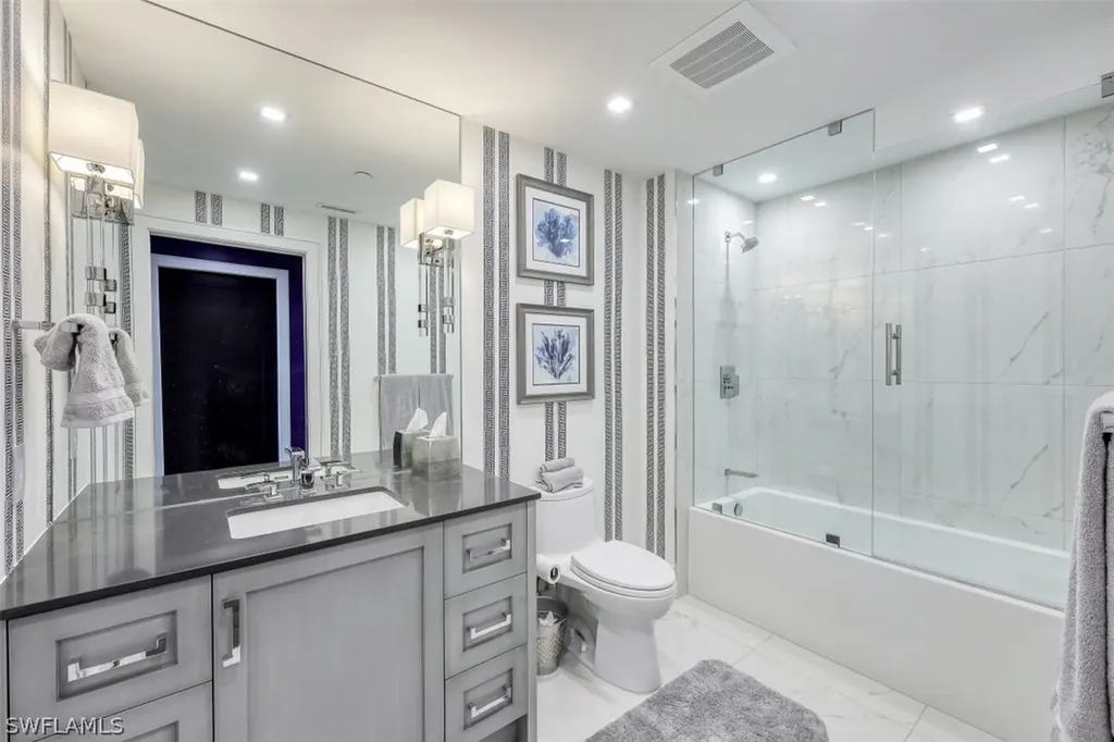 13915 Old Coast Road Naples FL 34110
