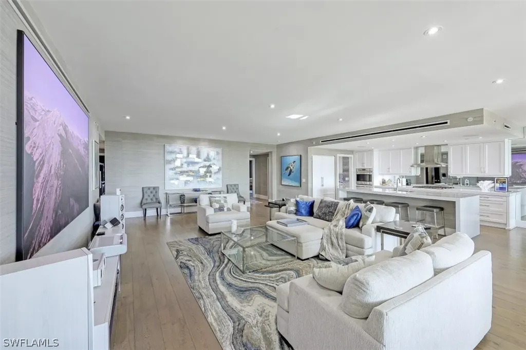 13915 Old Coast Road Naples FL 34110