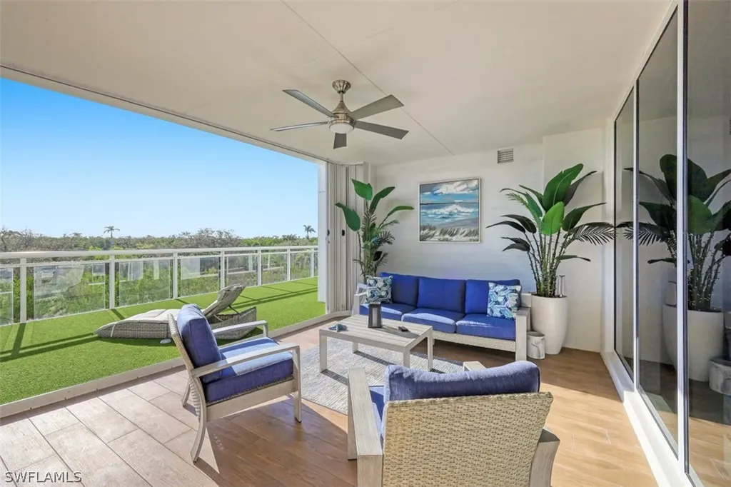 13915 Old Coast Road Naples FL 34110