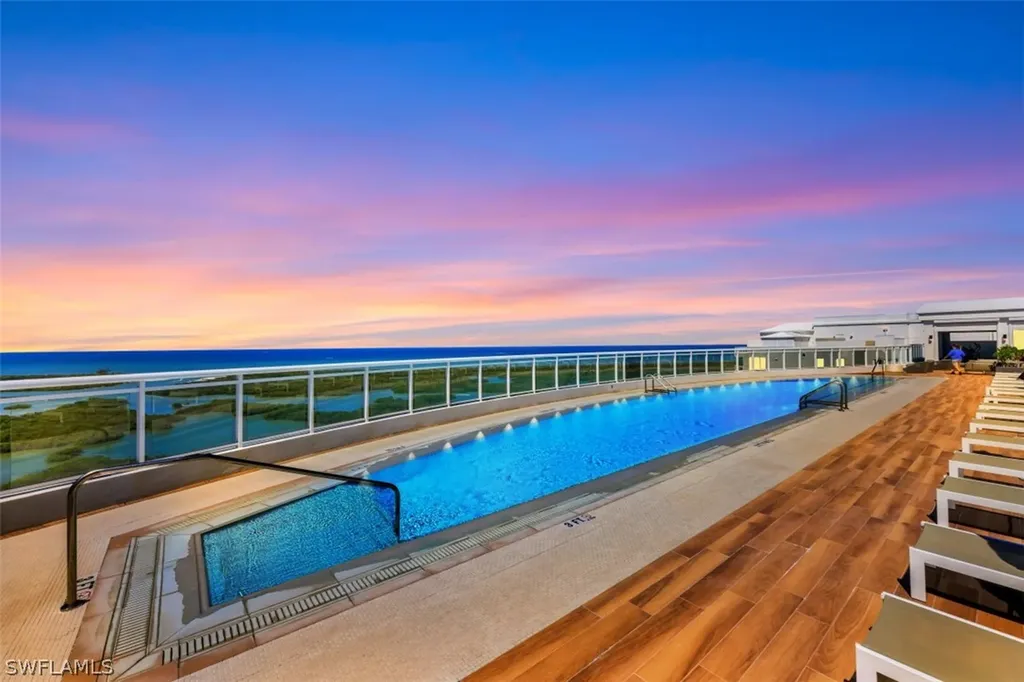 13915 Old Coast Road Naples FL 34110
