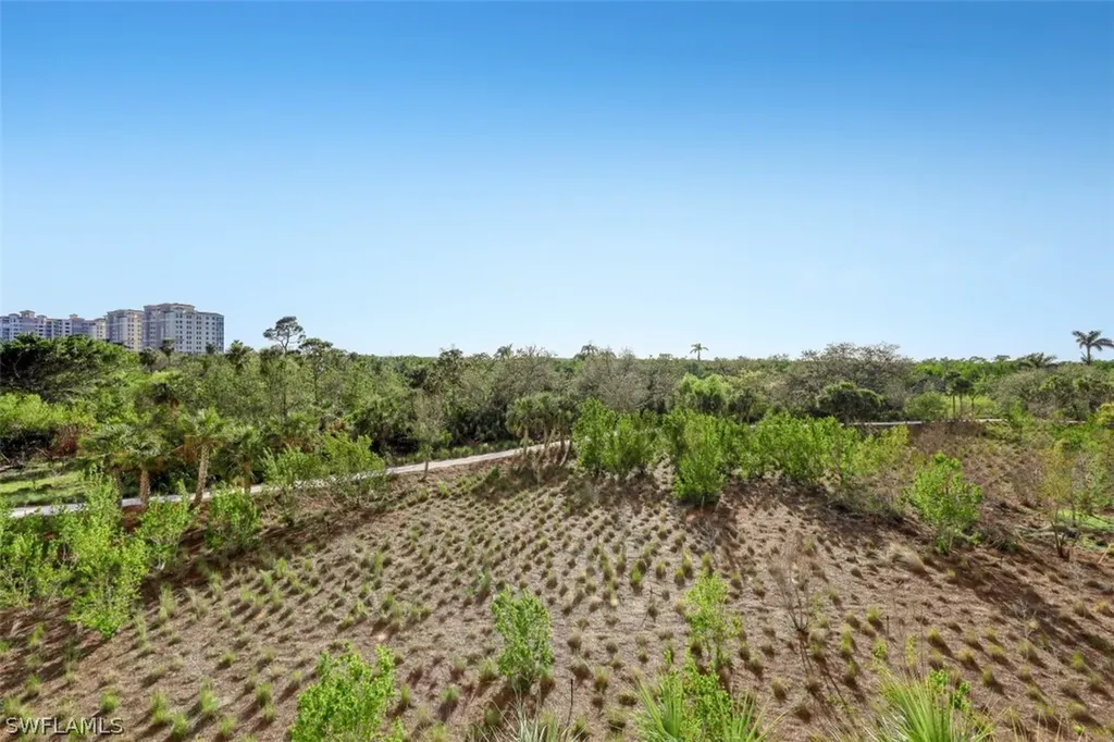 13915 Old Coast Road Naples FL 34110