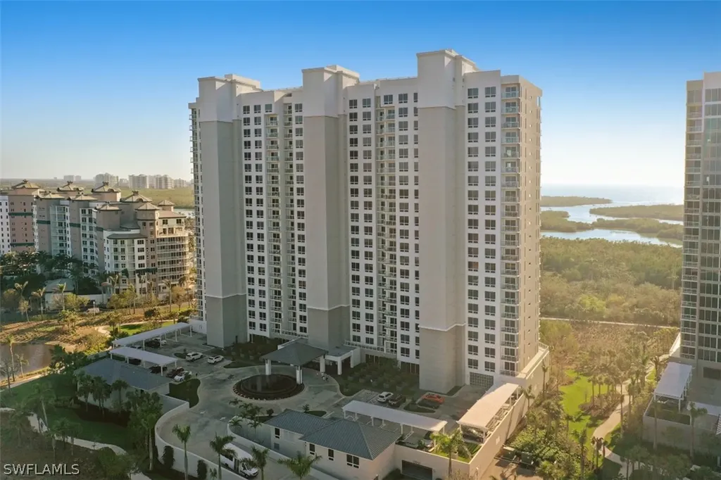 13915 Old Coast Road Naples FL 34110