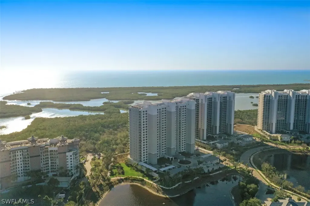 13915 Old Coast Road Naples FL 34110