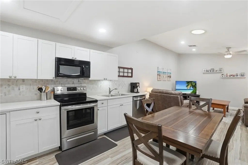 15504 Crystal Lake Drive North Fort Myers FL 33917