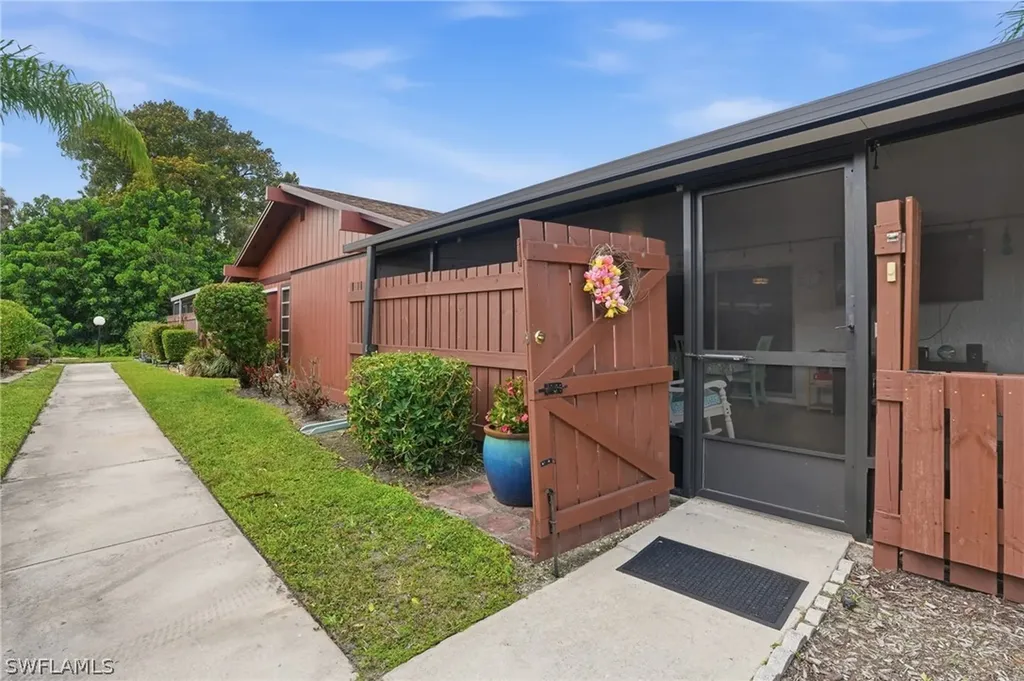 15504 Crystal Lake Drive North Fort Myers FL 33917