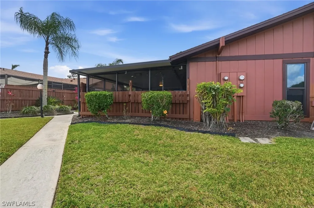 15504 Crystal Lake Drive North Fort Myers FL 33917