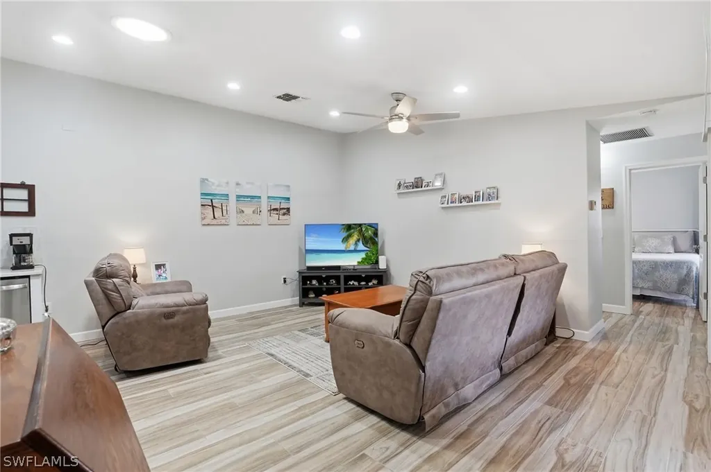 15504 Crystal Lake Drive North Fort Myers FL 33917