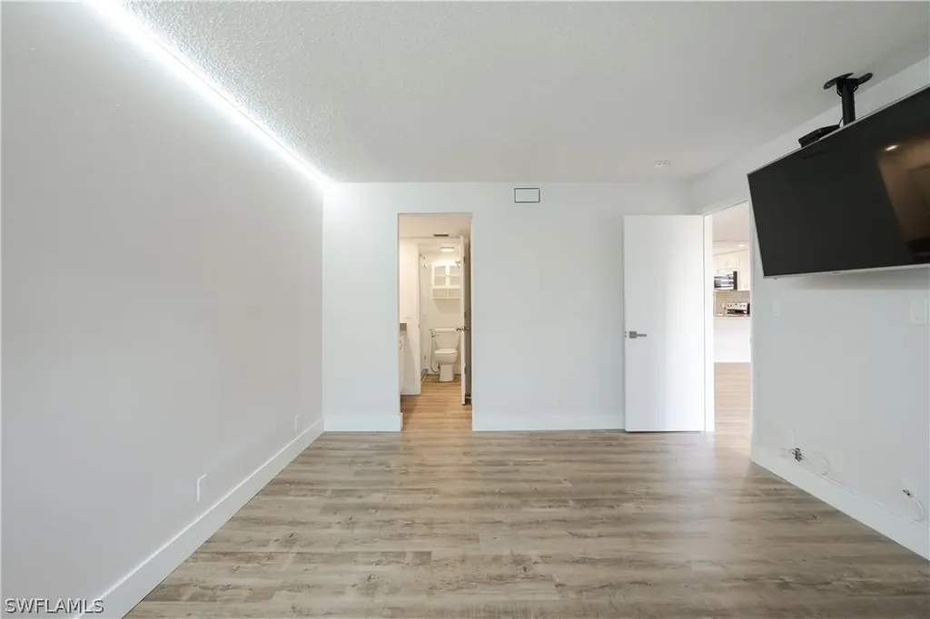 123 Palm Drive Naples FL 34112
