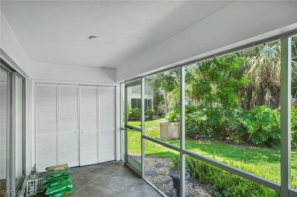 15 Bob O Link Court Naples FL 34105