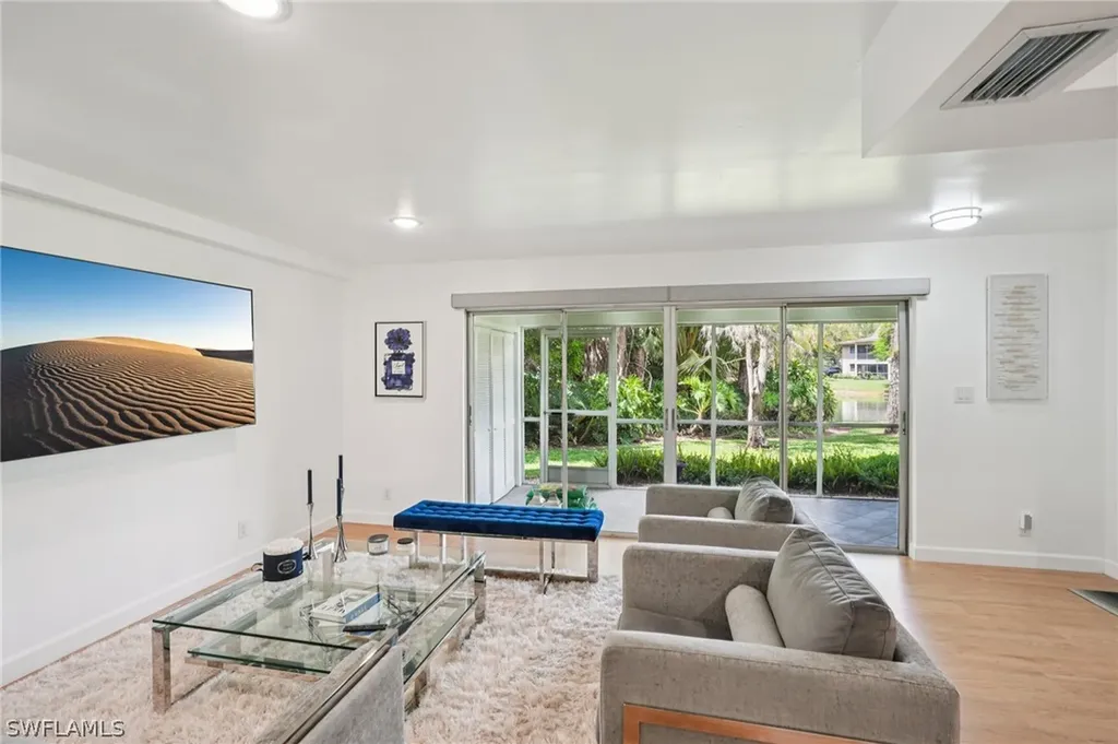 15 Bob O Link Court Naples FL 34105