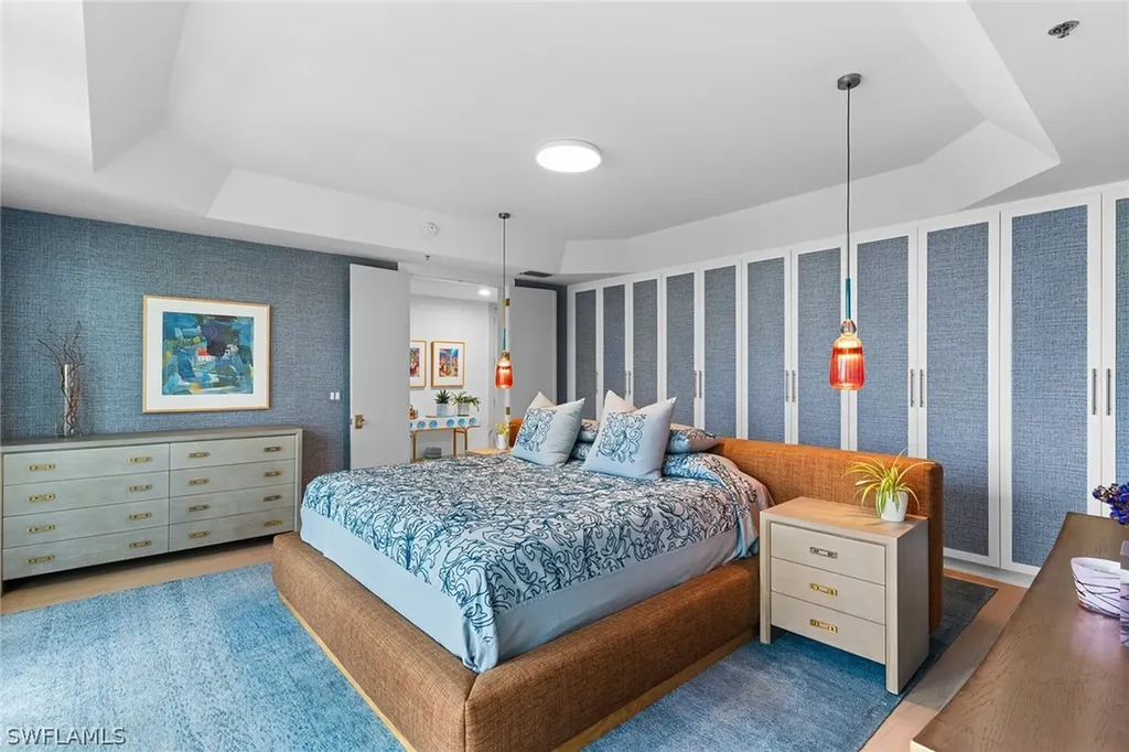 1005 4th Street S Naples FL 34102