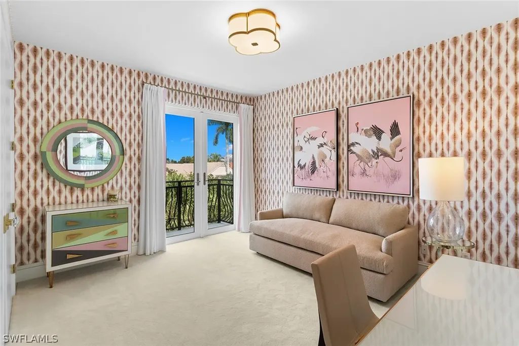 1005 4th Street S Naples FL 34102