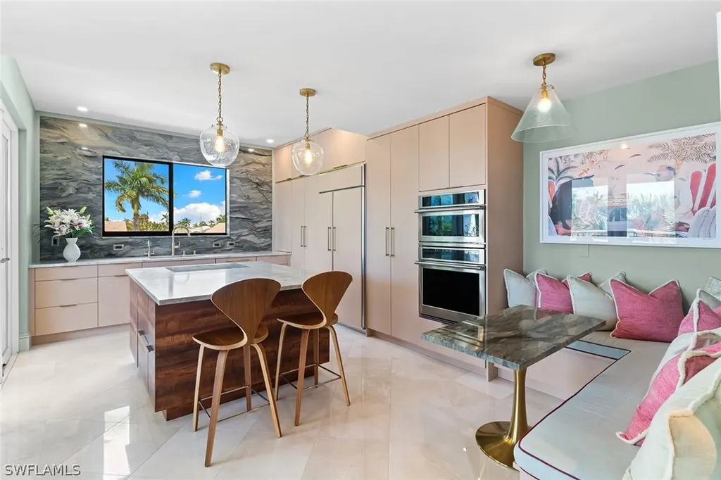 1005 4th Street S Naples FL 34102