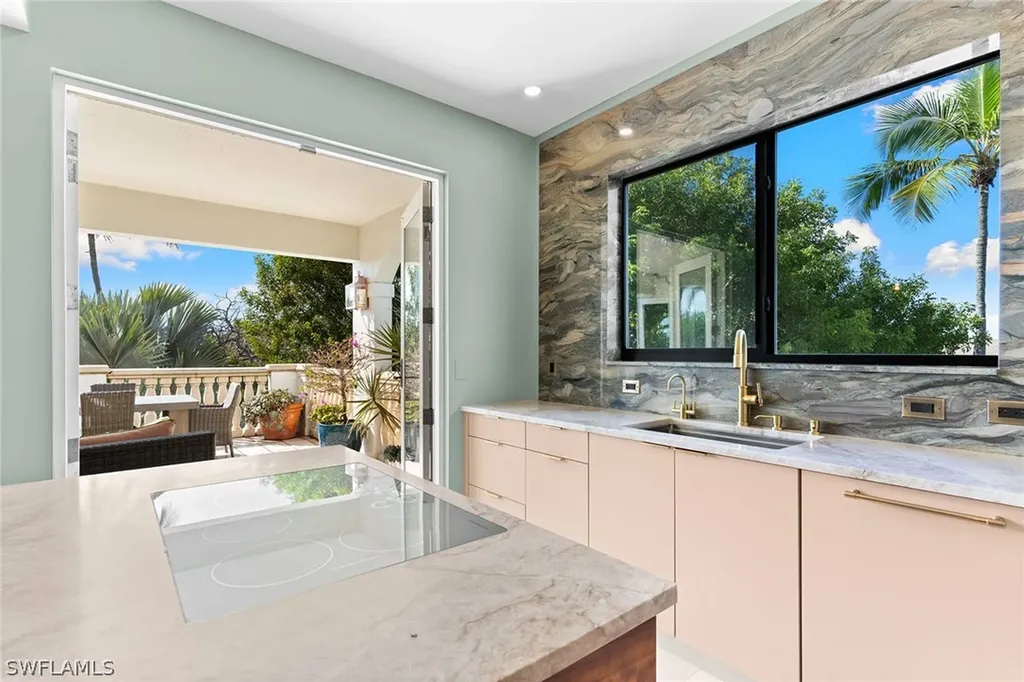 1005 4th Street S Naples FL 34102